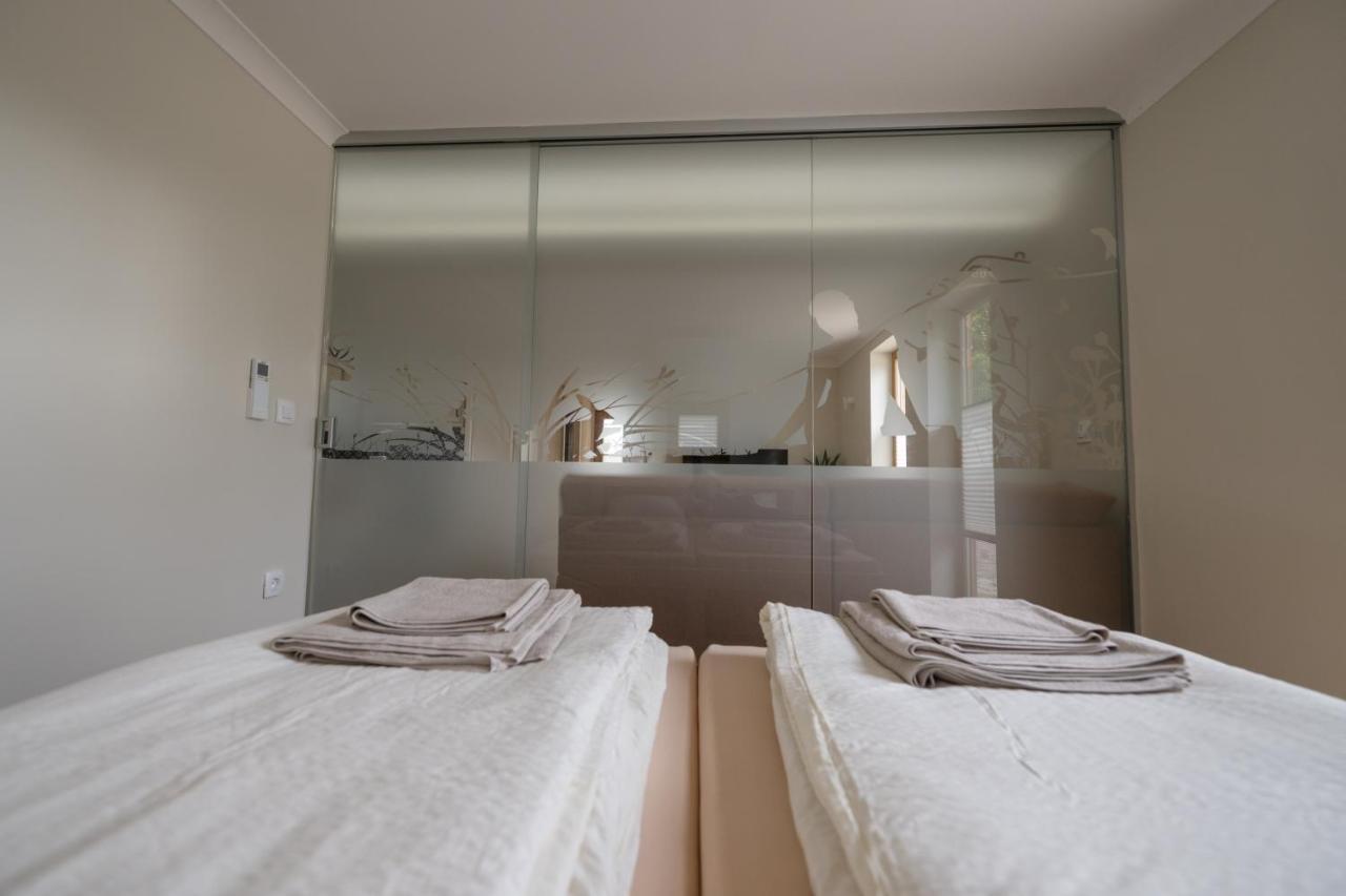 Holiday Home Virida, App Leopold III Ivancna Gorica Exterior photo